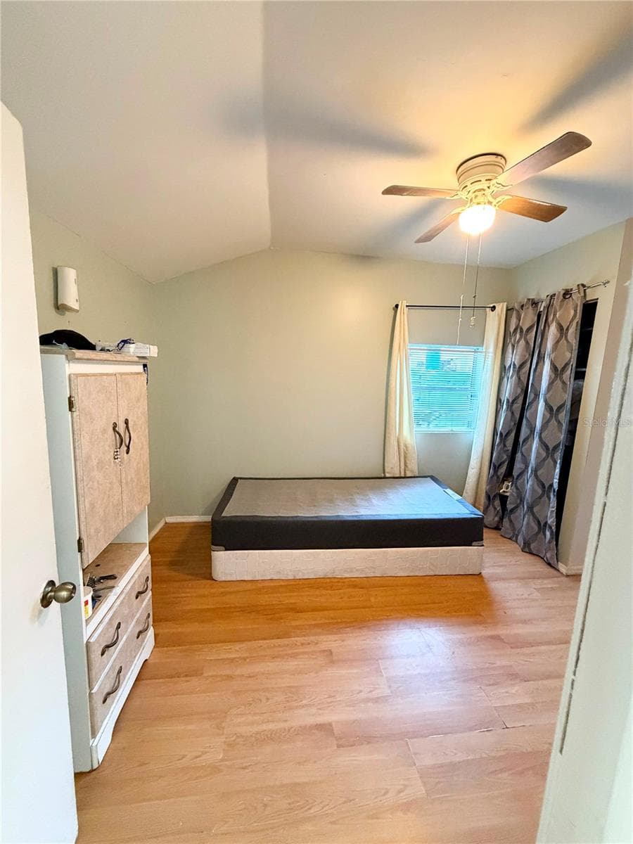Single Family Residence at 8904 N 20TH ST, TAMPA, photo 10 of 40