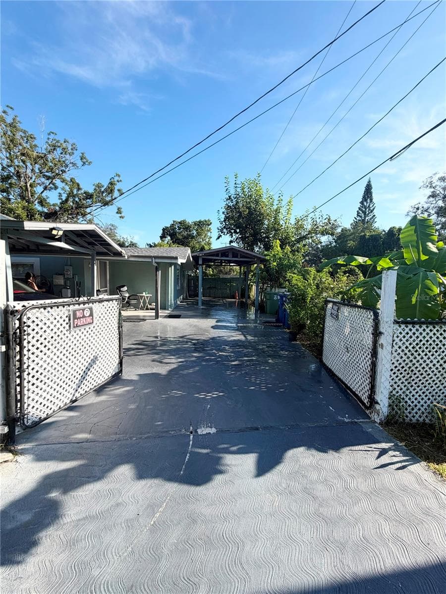 Single Family Residence at 8904 N 20TH ST, TAMPA, photo 15 of 40