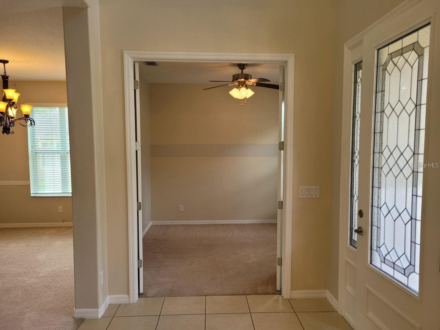 Single Family Residence at 1041 CAVAN DR, APOPKA, photo 3 of 22