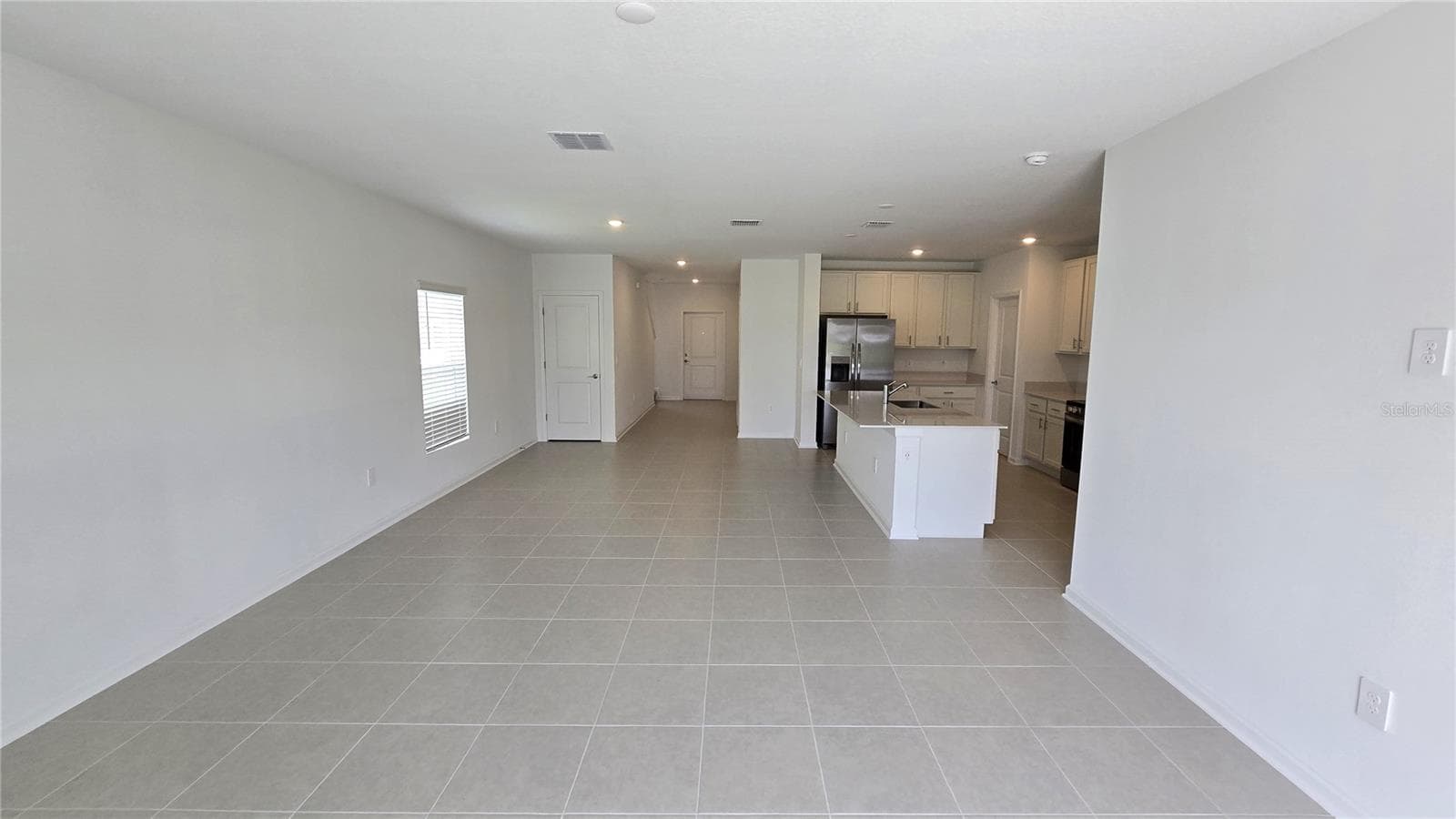 Single Family Residence at 5618 GINGHAM DR, KISSIMMEE, photo 10 of 43