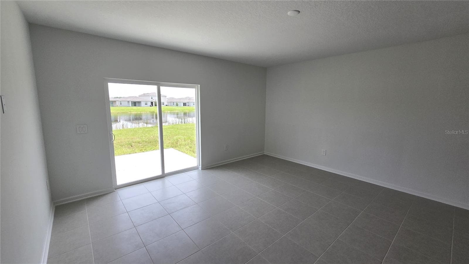 Single Family Residence at 5618 GINGHAM DR, KISSIMMEE, photo 15 of 43