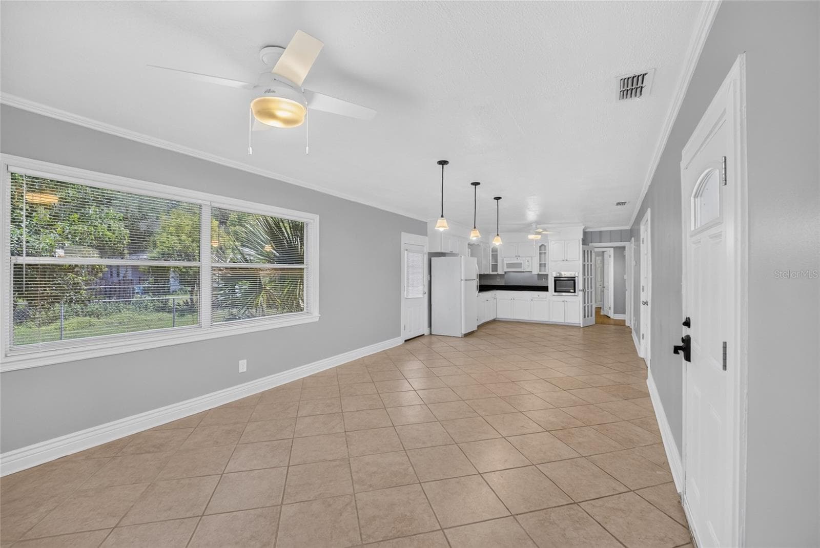 Single Family Residence at 201 SE 31ST AVE, OCALA, photo 5 of 12