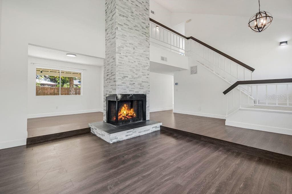 Single Family Residence at 401 WOODVIEW DR, LONGWOOD, photo 9 of 65