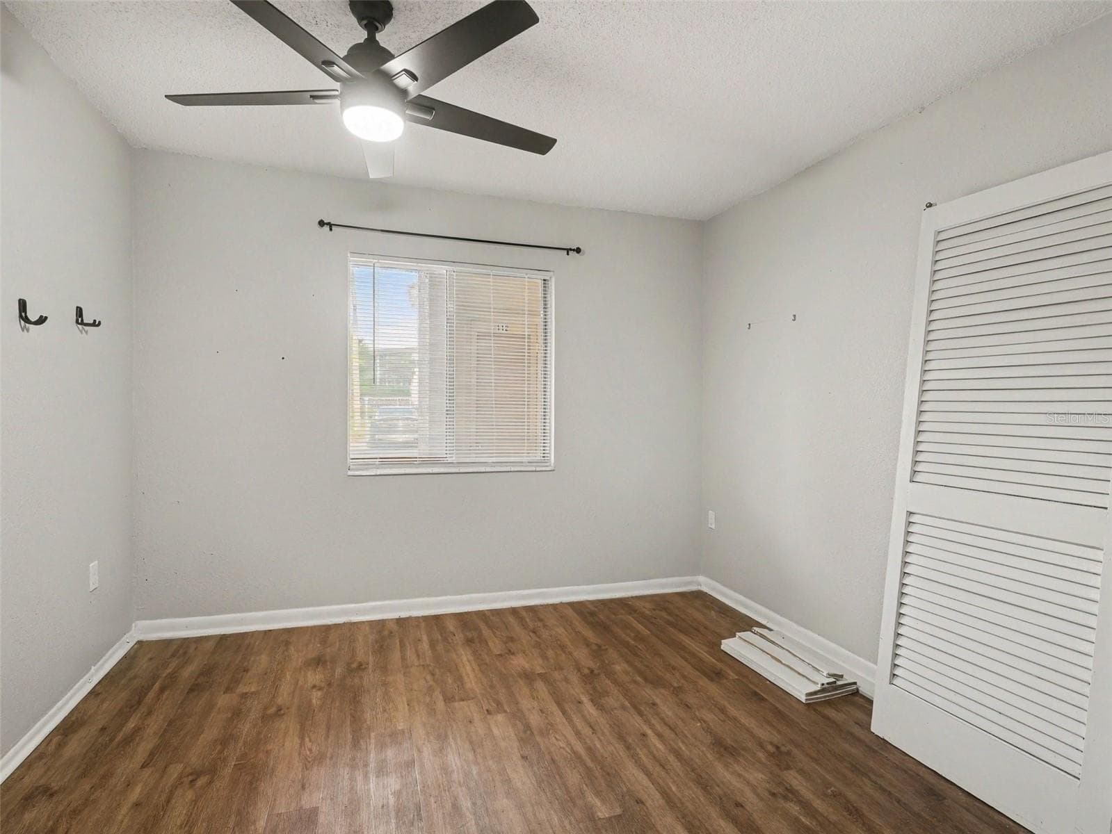 Condominium at 4023 LAKE BAYSHORE DR #112, BRADENTON, photo 21 of 41