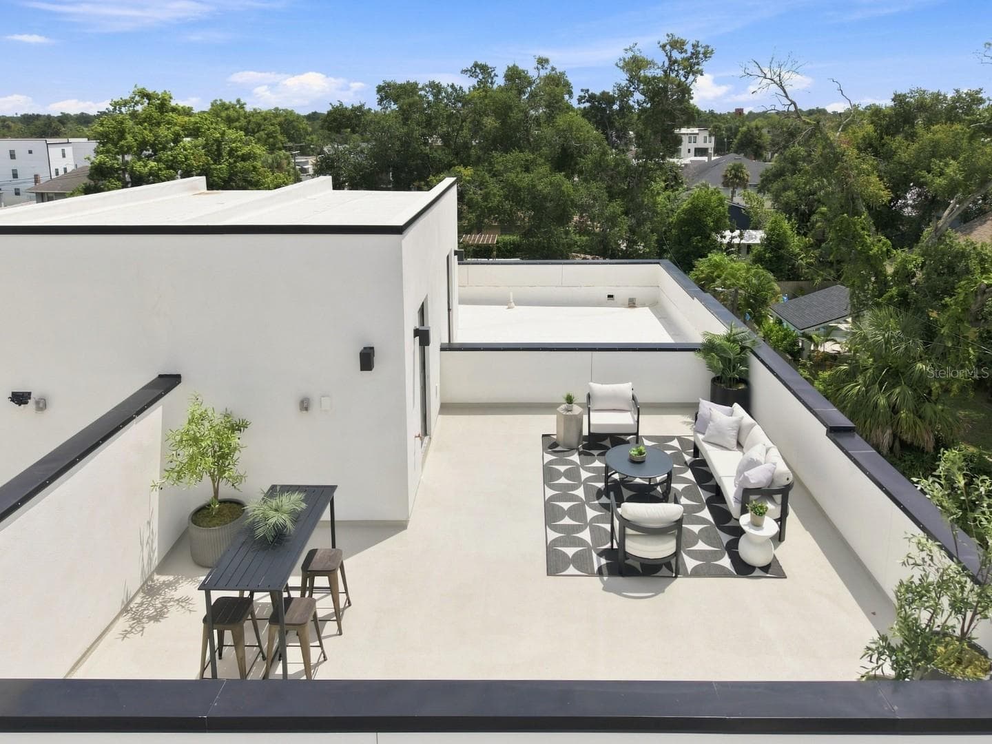 Townhouse at 310 W COLUMBUS DR #8, TAMPA, photo 28 of 31