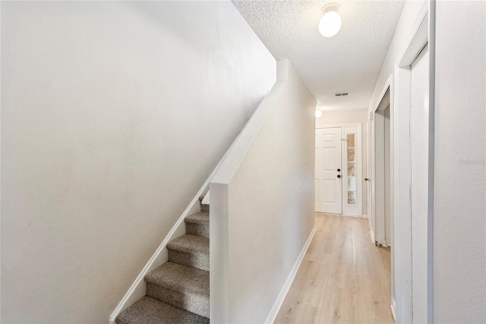Townhouse at 4617 ASHBURN SQUARE DR, TAMPA, photo 10 of 21