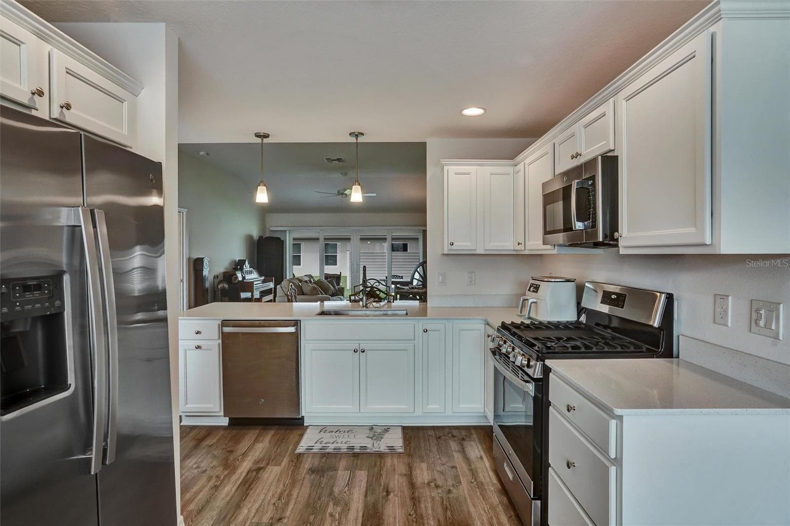 Single Family Residence at 1173 LONGENECKER LOOP, THE VILLAGES, photo 11 of 32