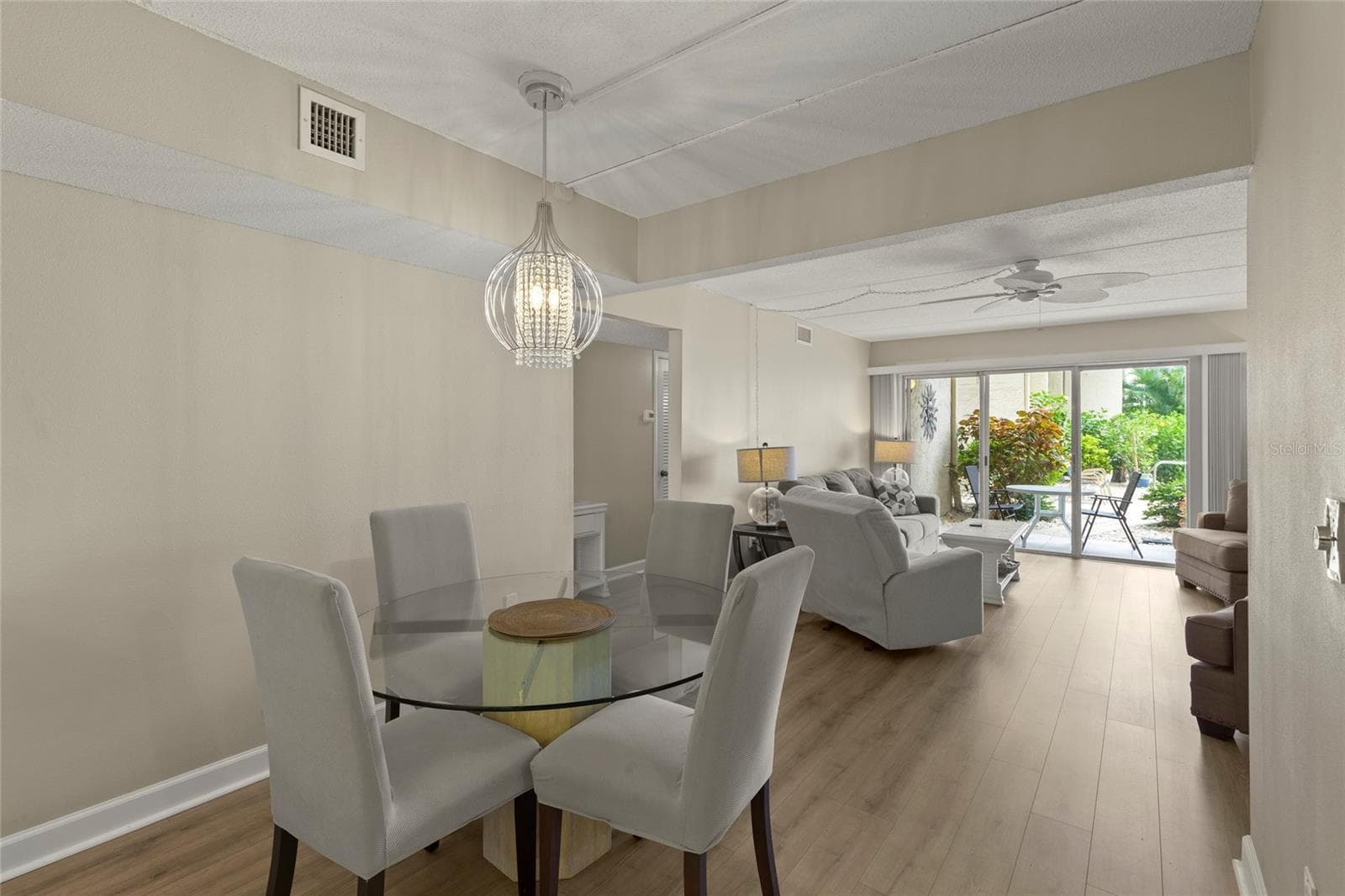 Condominium at 845 BENJAMIN FRANKLIN DR #101, SARASOTA, photo 6 of 25