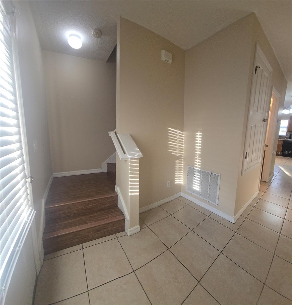 Townhouse at 2039 CYPRESS BAY BLVD, KISSIMMEE, photo 7 of 23