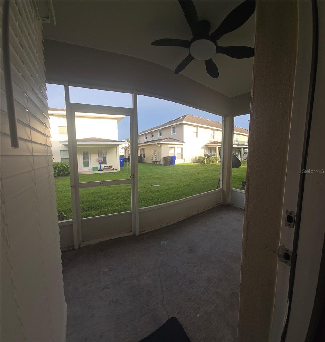 Townhouse at 2039 CYPRESS BAY BLVD, KISSIMMEE, photo 16 of 23