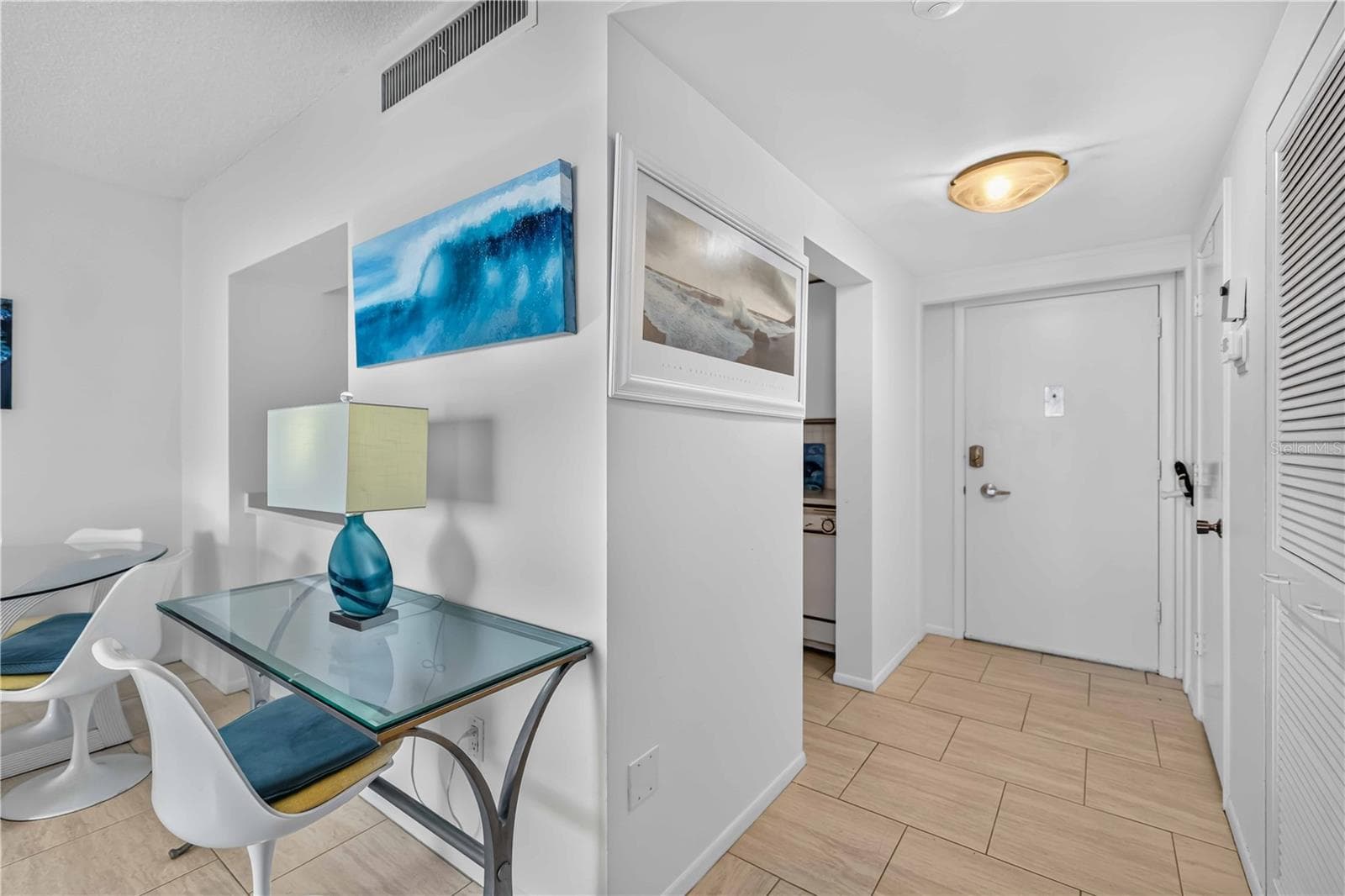 Condominium at 1212 BEN FRANKLIN DR #1205, SARASOTA, photo 5 of 61