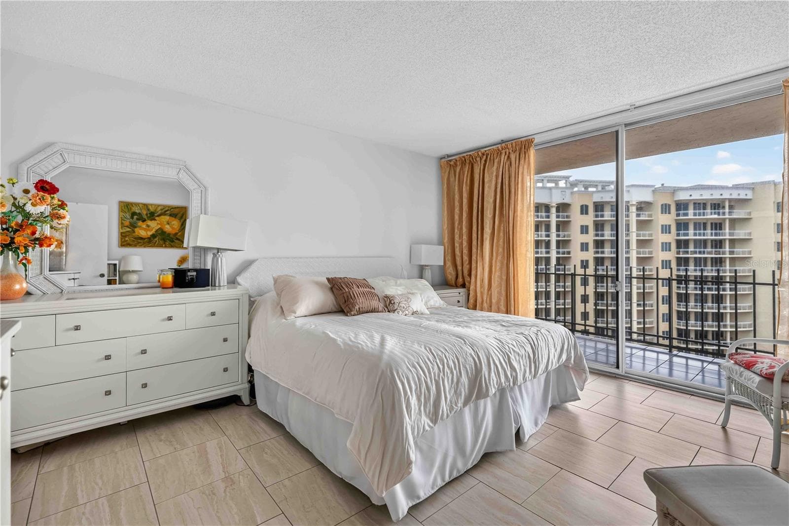 Condominium at 1212 BEN FRANKLIN DR #1205, SARASOTA, photo 18 of 61