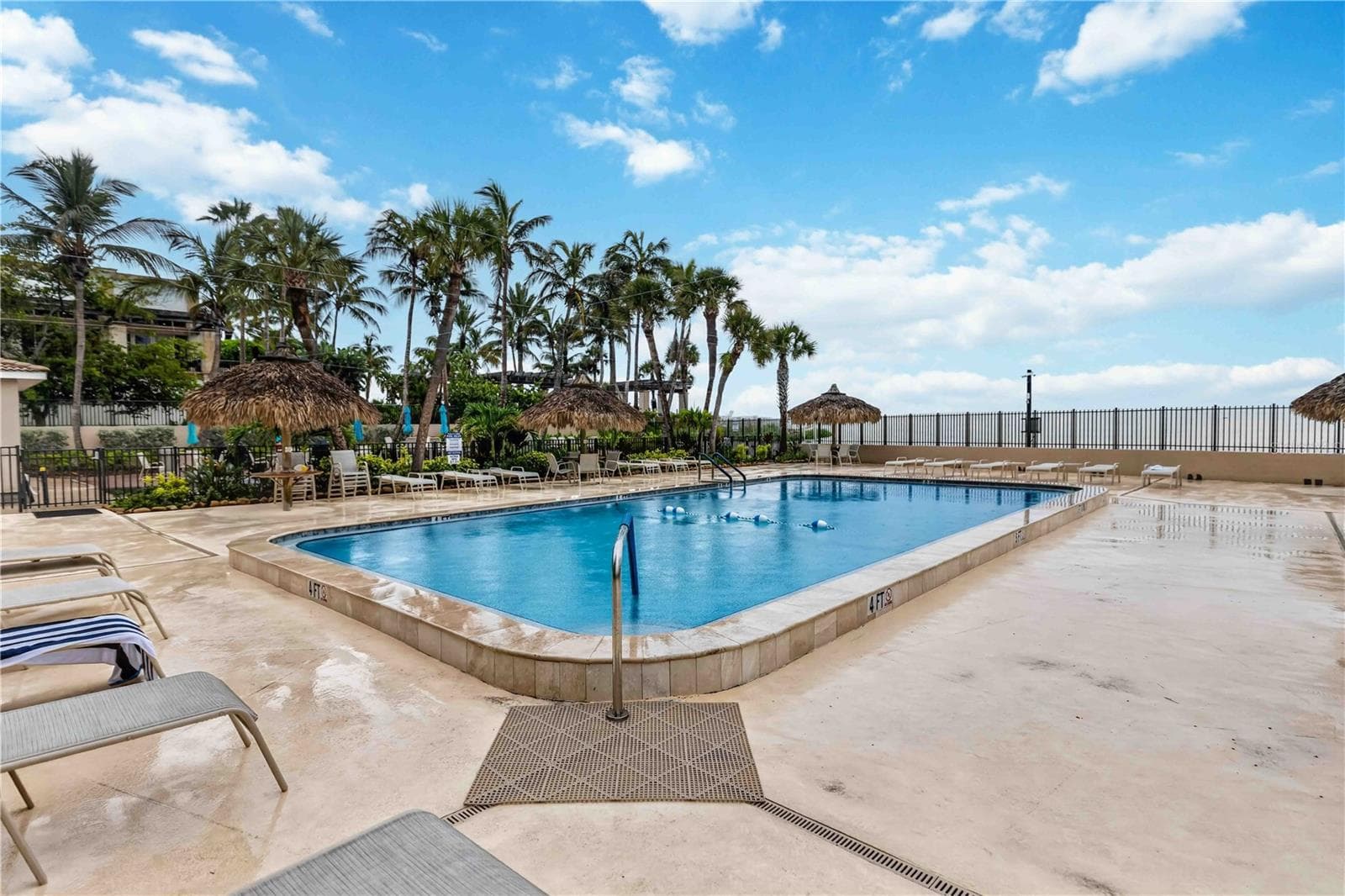 Condominium at 1212 BEN FRANKLIN DR #1205, SARASOTA, photo 30 of 61