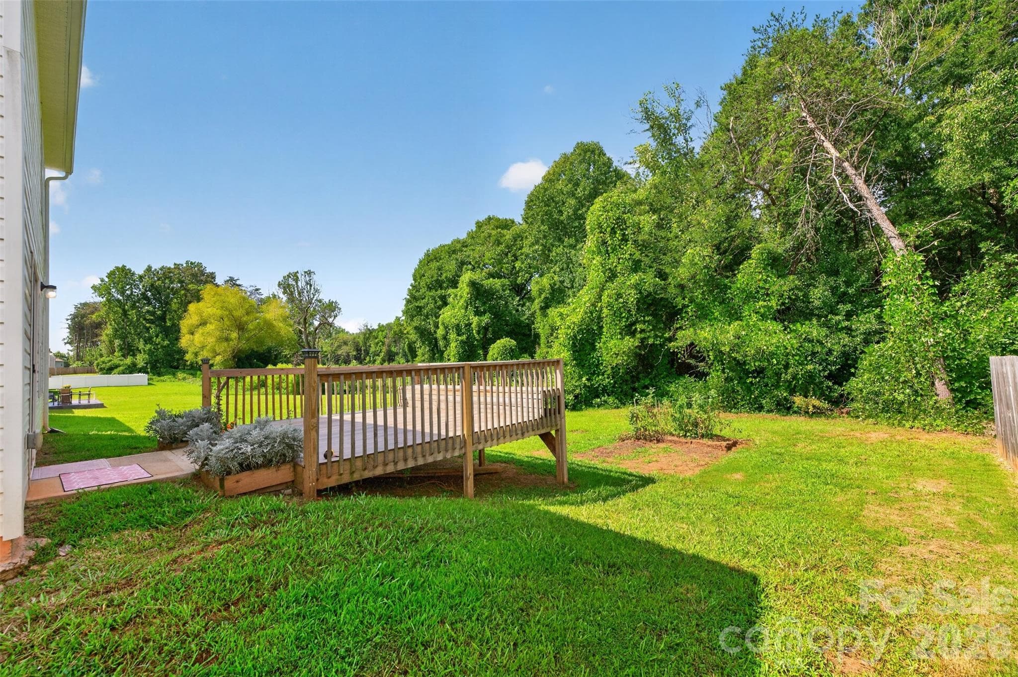 Single Family Residence at 1475 Cannan Mountain Drive, Newton, photo 11 of 47