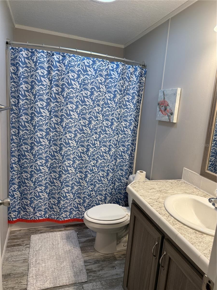 Manufactured Home at 152 RED BASS LN, EDGEWATER, photo 13 of 27