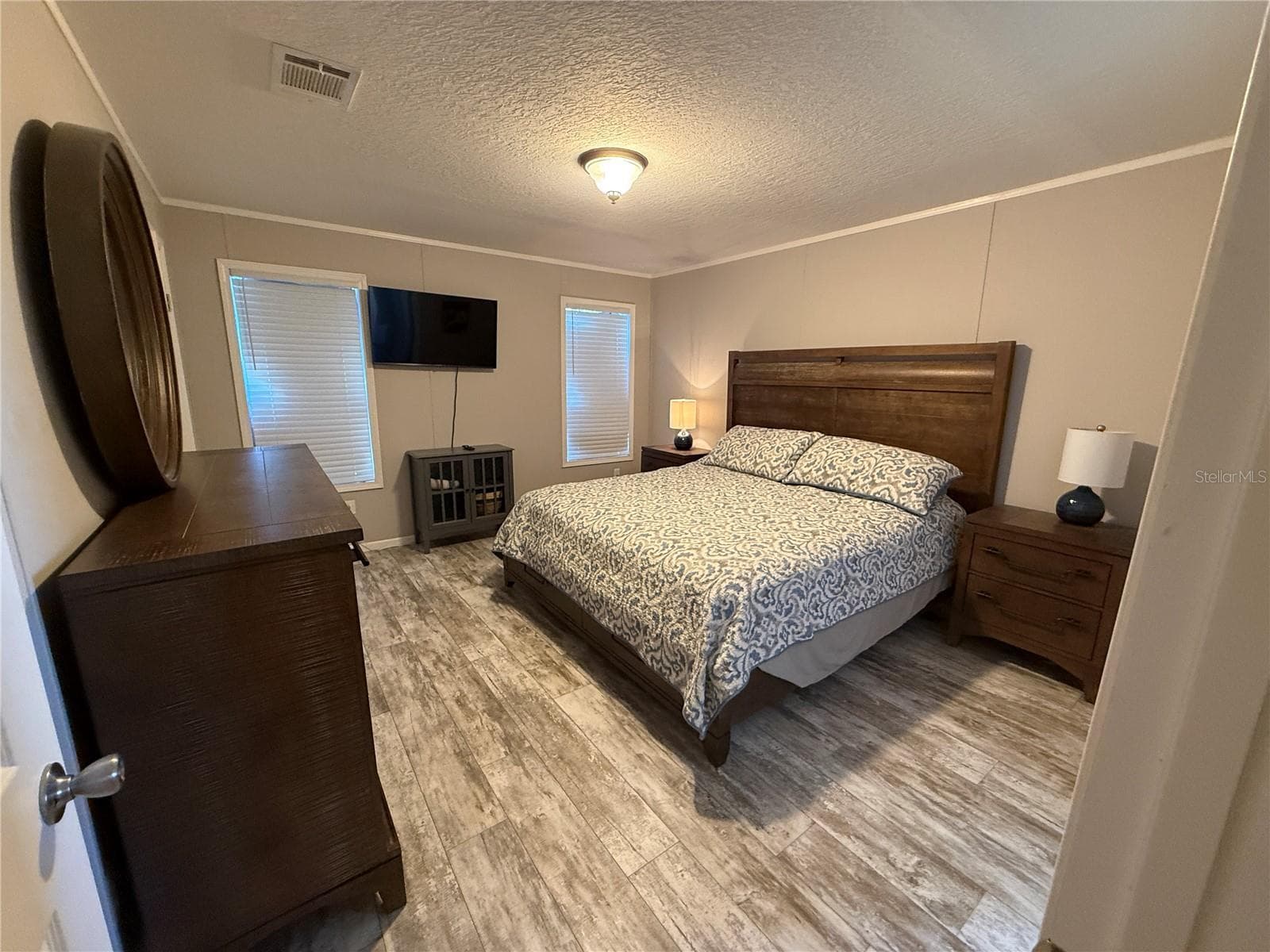 Manufactured Home at 152 RED BASS LN, EDGEWATER, photo 15 of 27