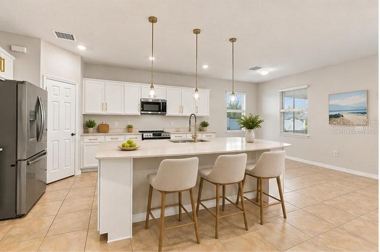 virtually staged - 18359 CORTES CREEK BLVD, SPRING HILL