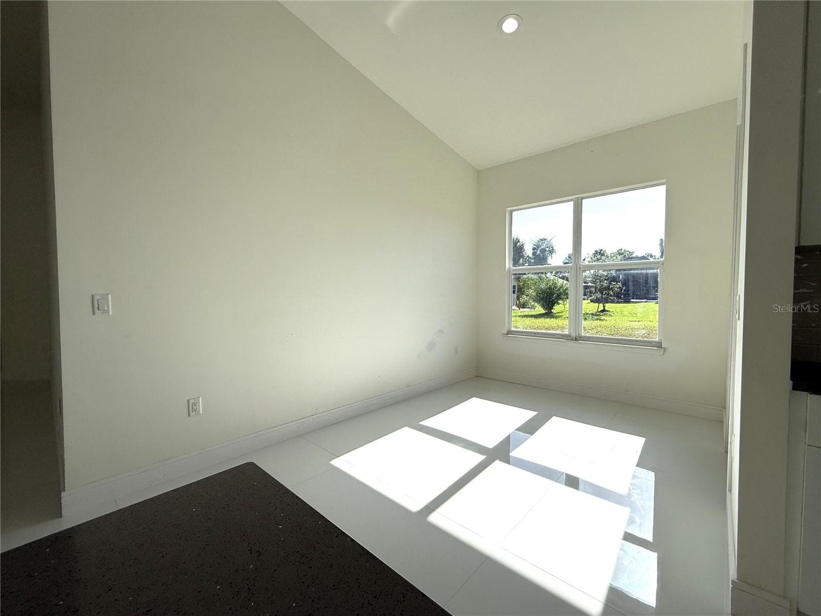 DINING/BREAKFAST NOOK - 16443 HILLSBOROUGH BLVD, PORT CHARLOTTE
