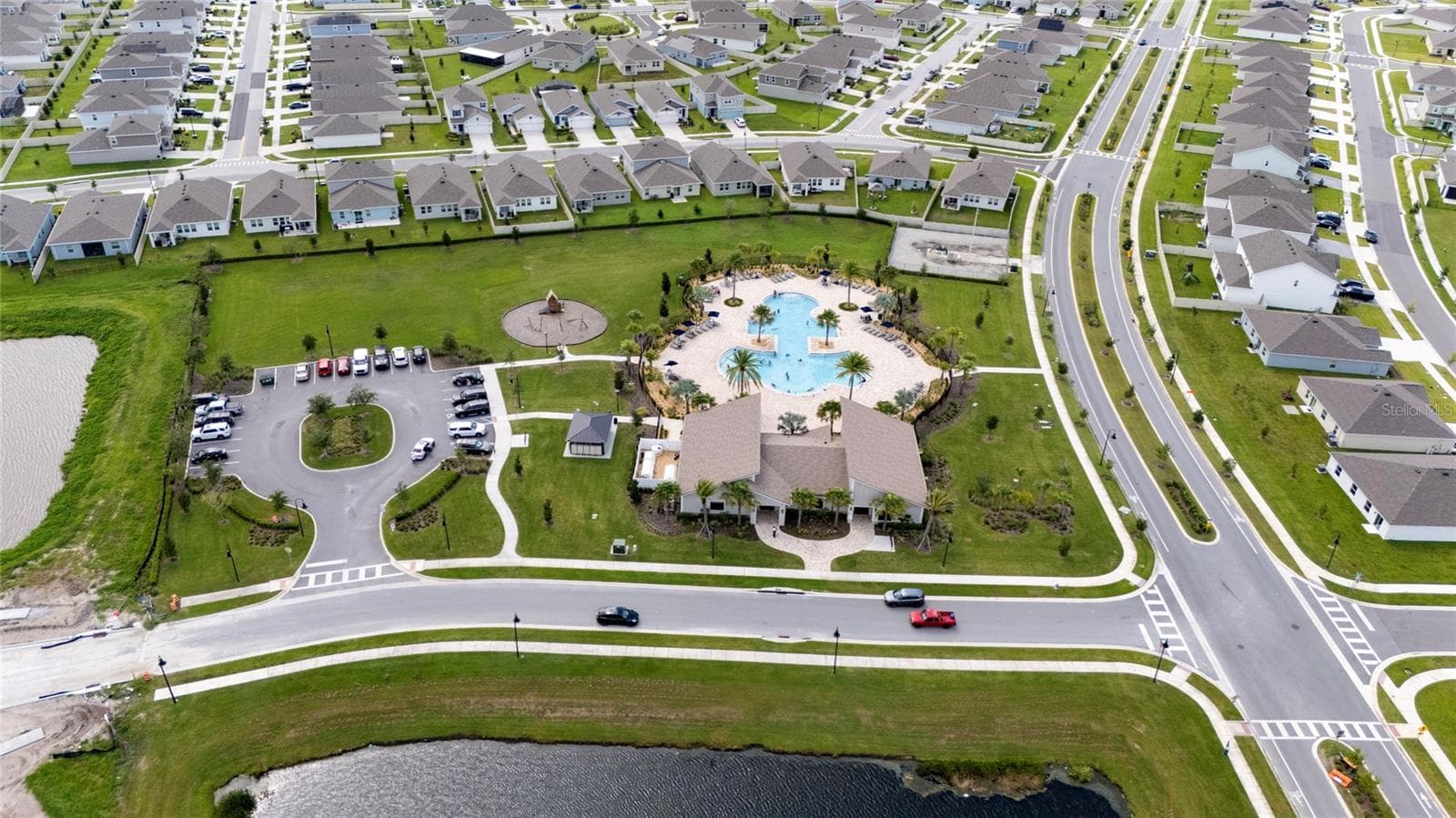Single Family Residence at 4385 TWISTED TWIG BND, KISSIMMEE, photo 7 of 54