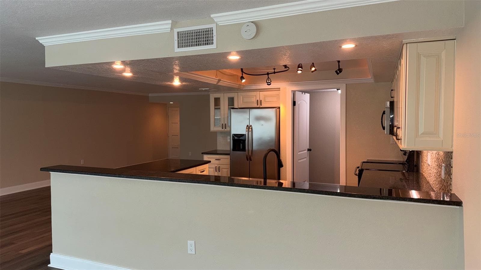 Condominium at 225 COUNTRY CLUB DR #E346, LARGO, photo 6 of 19