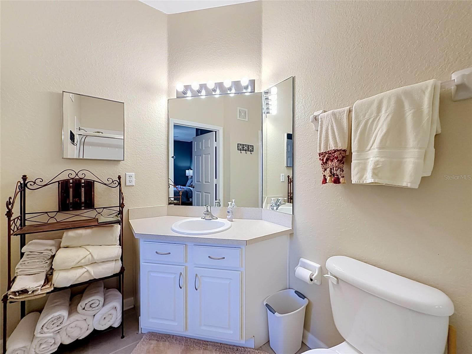 Condominium at 2784 ALMATON LOOP #205, KISSIMMEE, photo 21 of 32