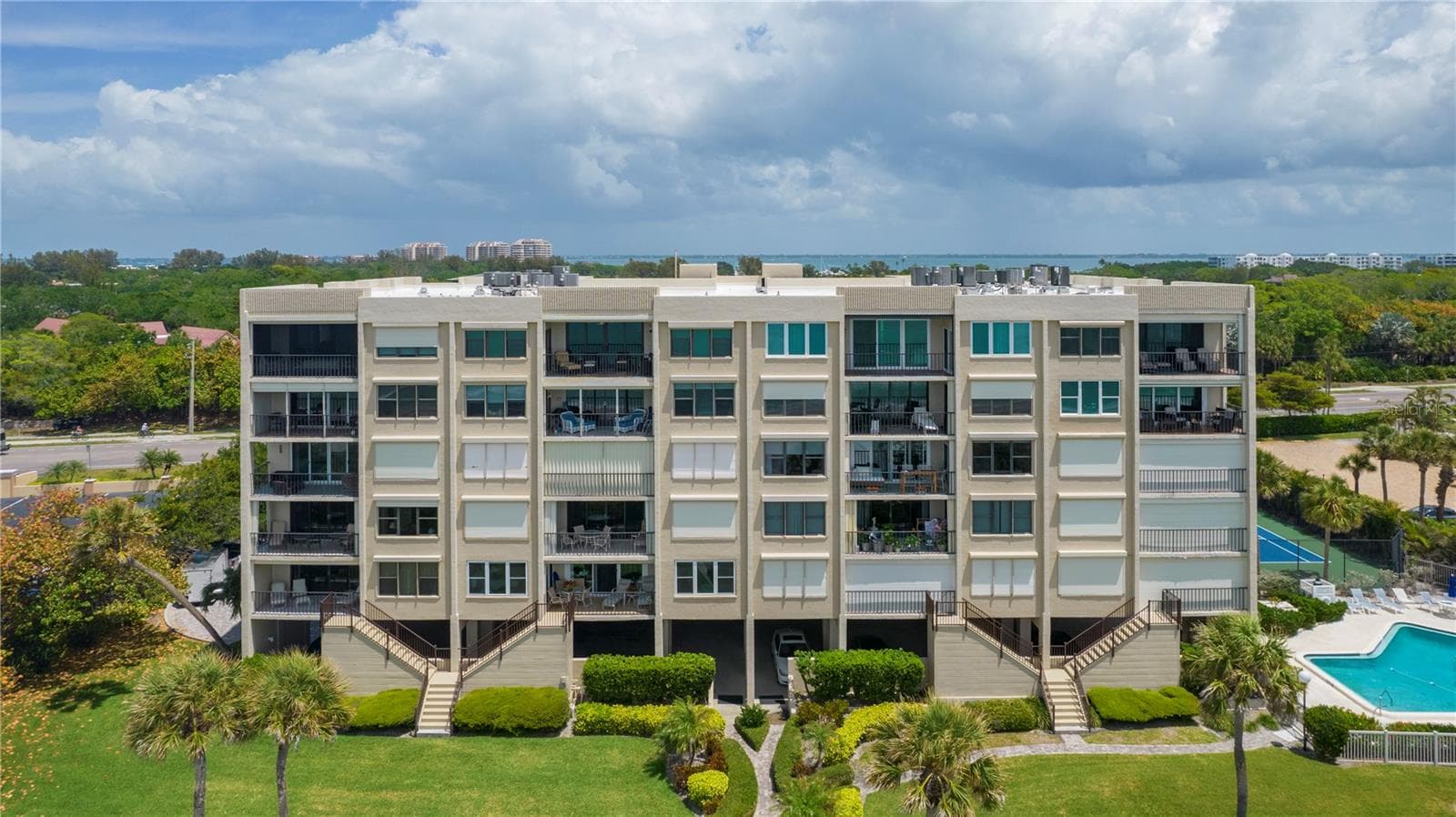 Condominium at 2675 GULF OF MEXICO DR #204, LONGBOAT KEY, photo 59 of 62