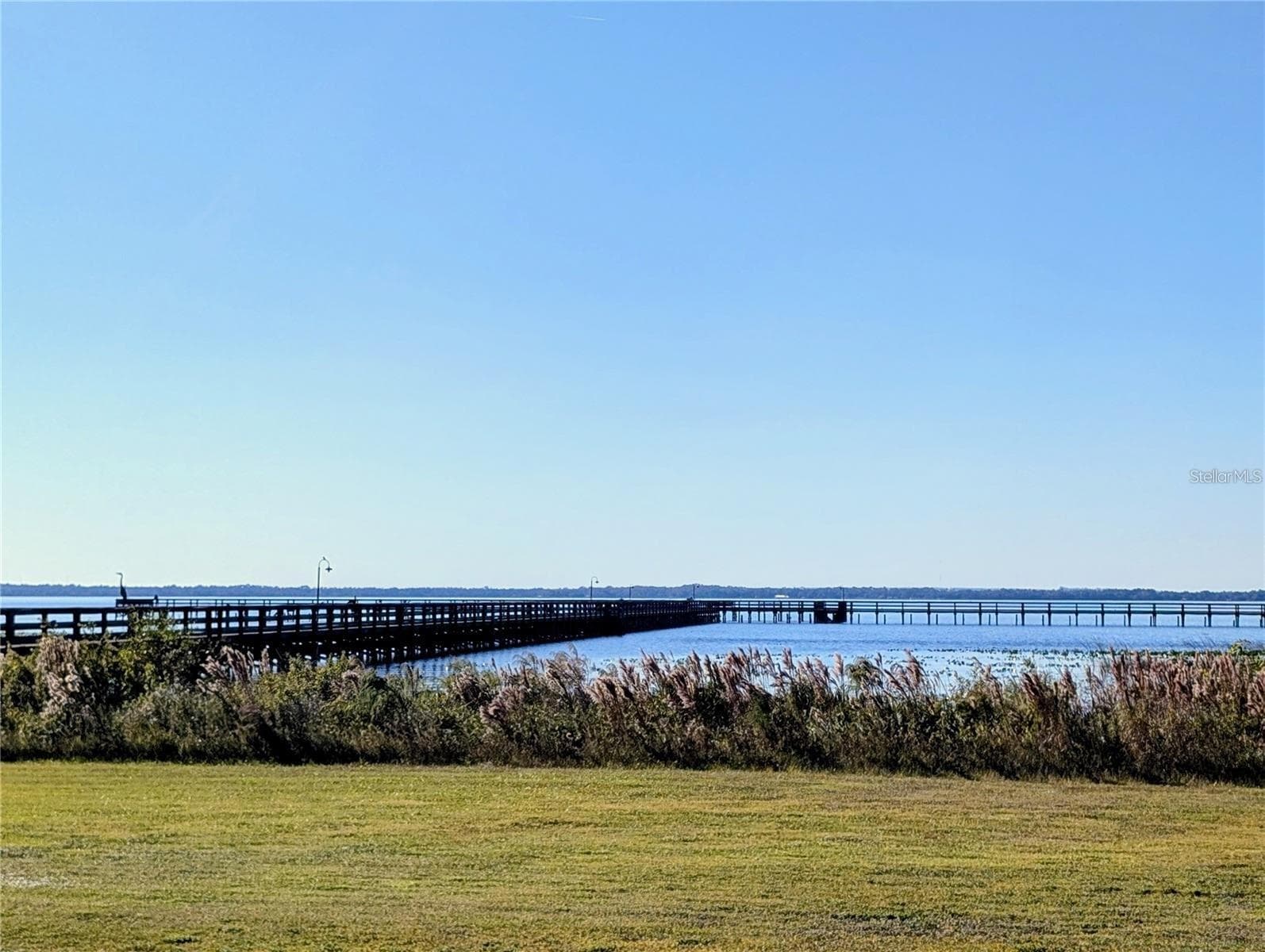 Long "T" shaped pier for fishing near the boat slips - 609 INDIAN LAKE DR, INDIAN LAKE ESTATES