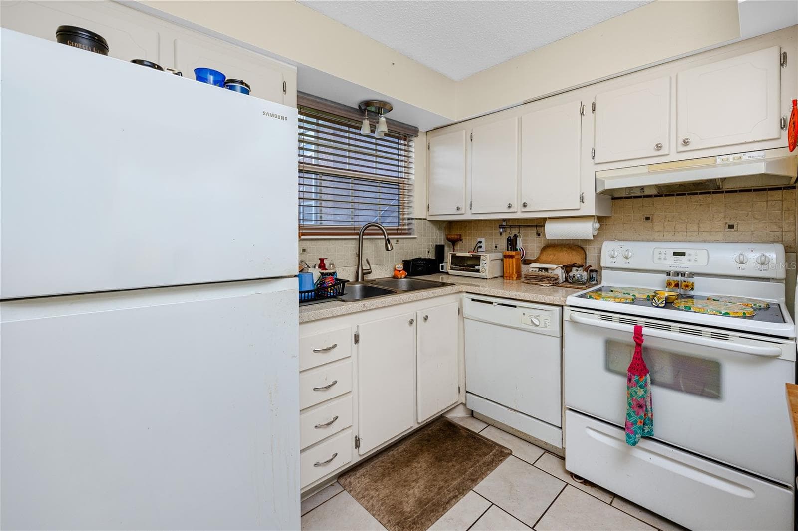 Condominium at 3435 41ST TER S #198, ST PETERSBURG, photo 4 of 42
