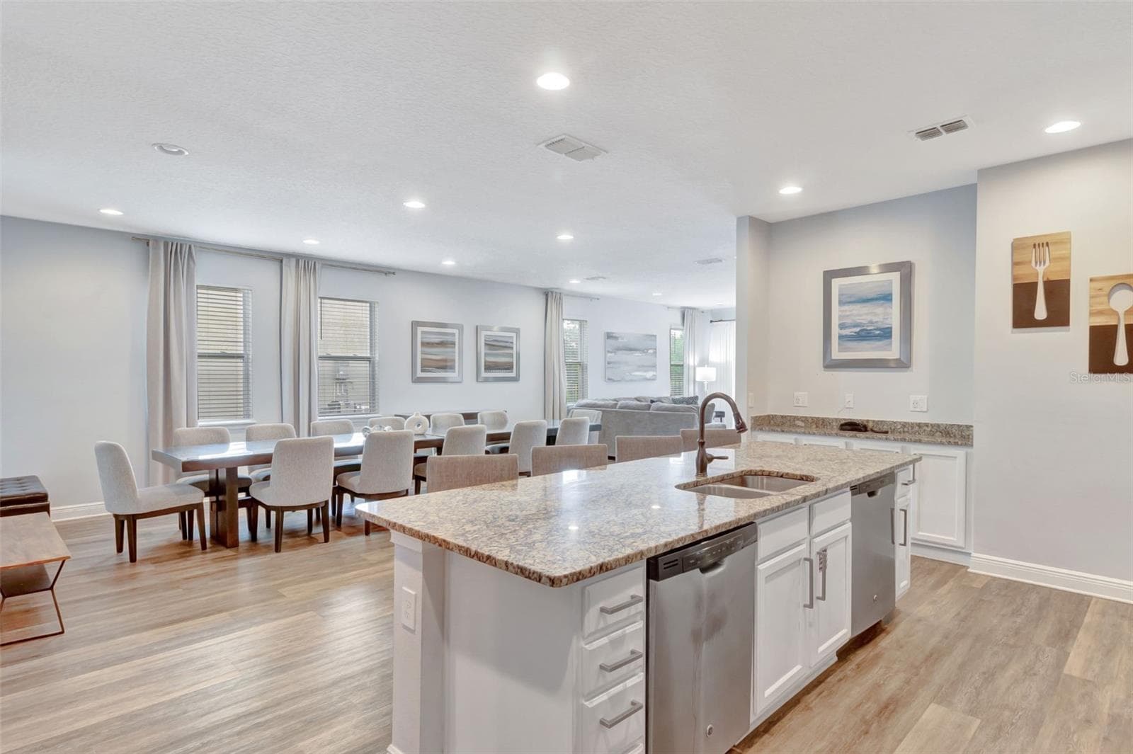 Single Family Residence at 7519 MARKER AVE, KISSIMMEE, photo 10 of 89