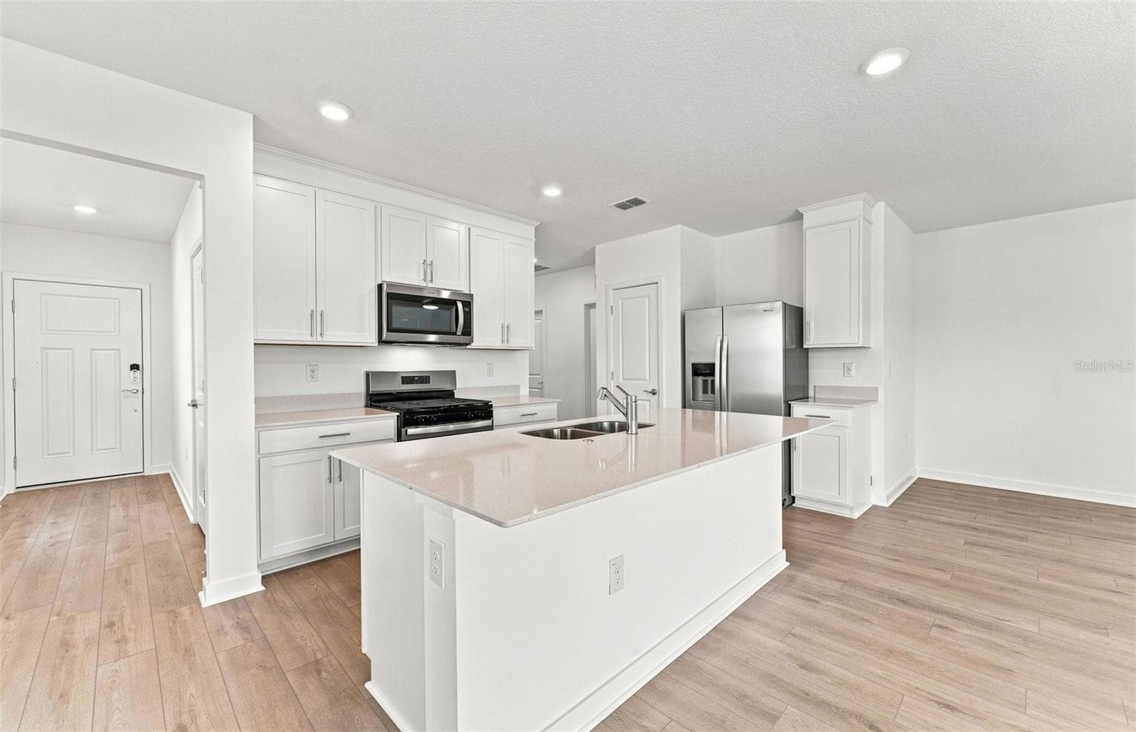 Stylish Kitchen - 3027 WINDSWEPT WAY, WILDWOOD