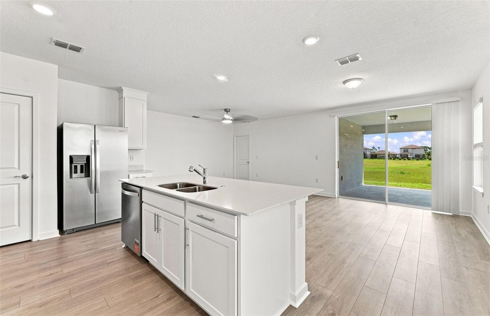 Open Concept Home Design - 3027 WINDSWEPT WAY, WILDWOOD