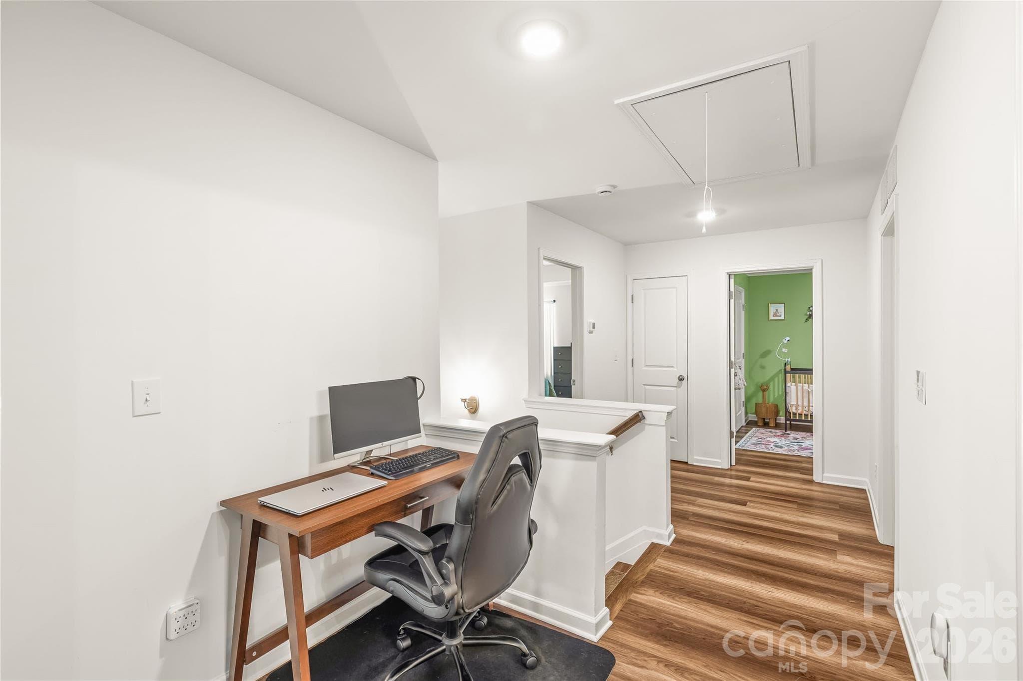 Landing - 1913 Marlwood Circle, Charlotte