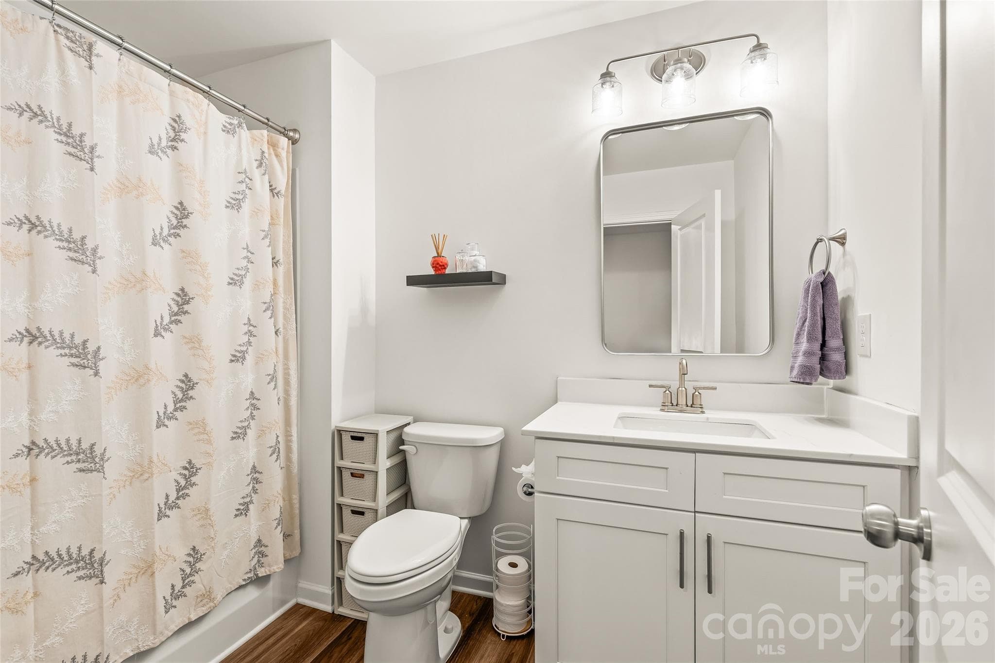 Full Bathroom on Second Level - 1913 Marlwood Circle, Charlotte