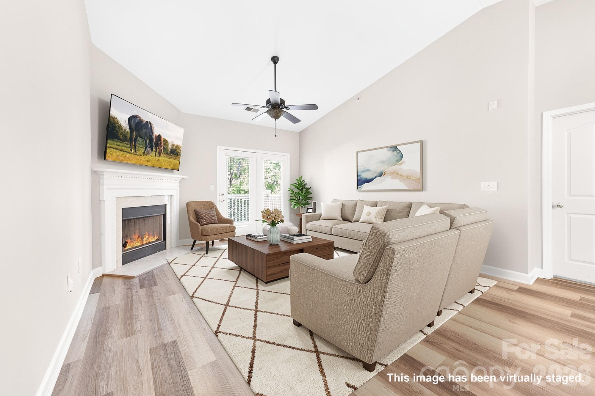 Condominium at Charlotte, photo 6 of 38