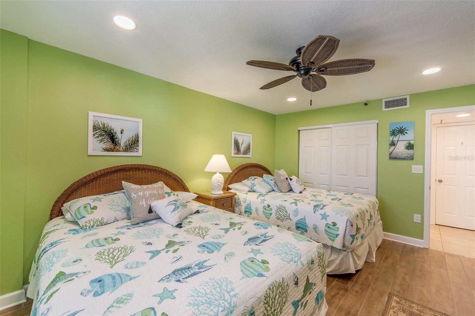 Condominium at 12901 GULF LN #503, MADEIRA BEACH, photo 12 of 28