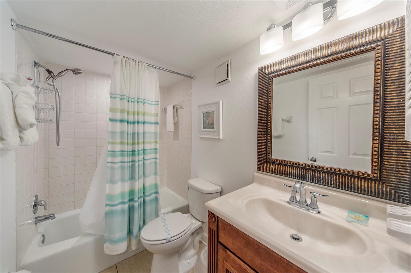 Condominium at 12901 GULF LN #503, MADEIRA BEACH, photo 13 of 28