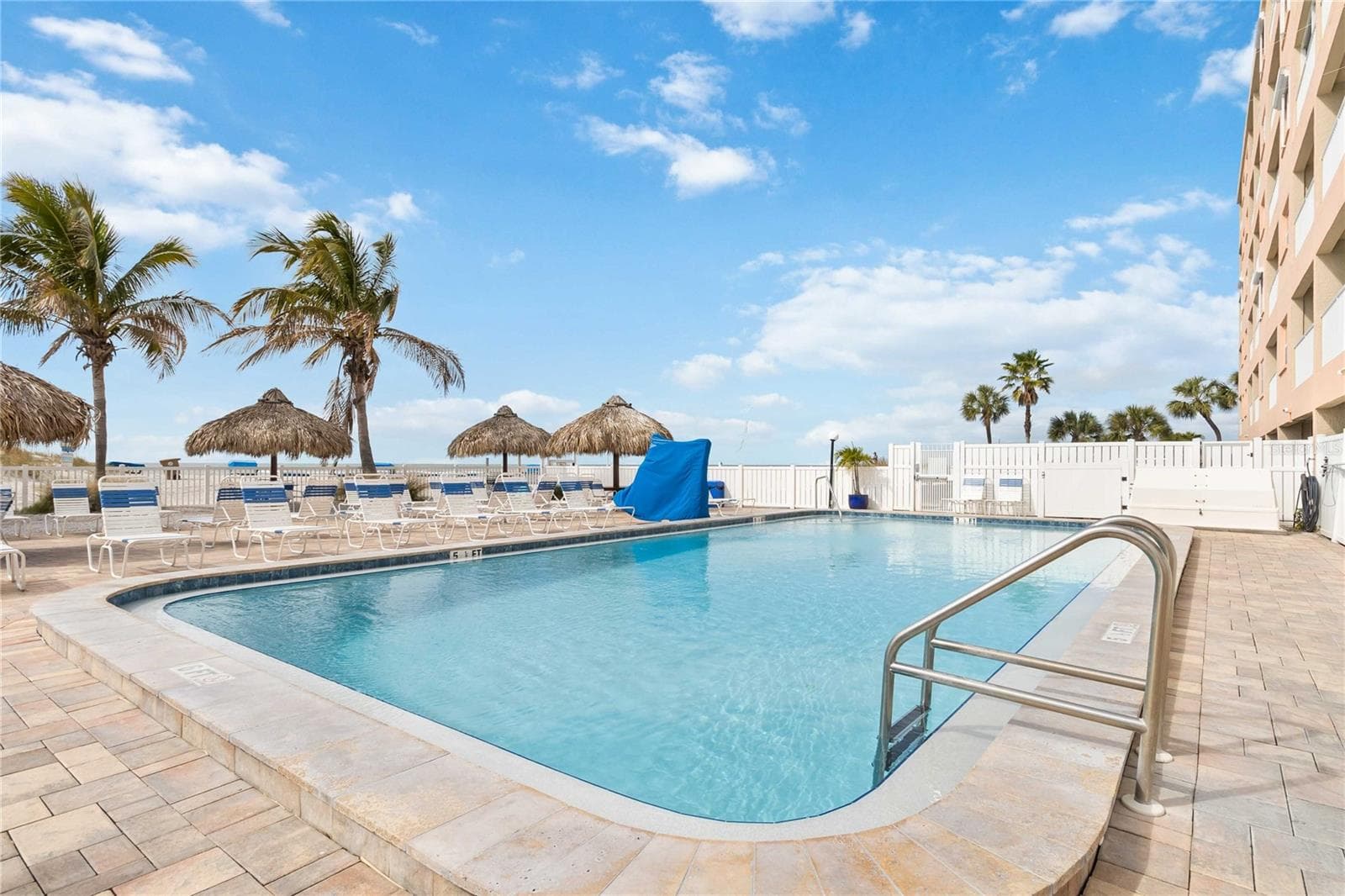 Condominium at 12901 GULF LN #503, MADEIRA BEACH, photo 22 of 28