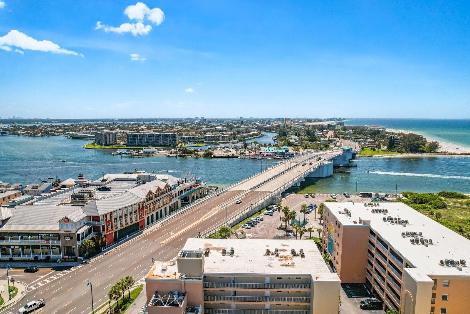 Condominium at 12901 GULF LN #503, MADEIRA BEACH, photo 25 of 28