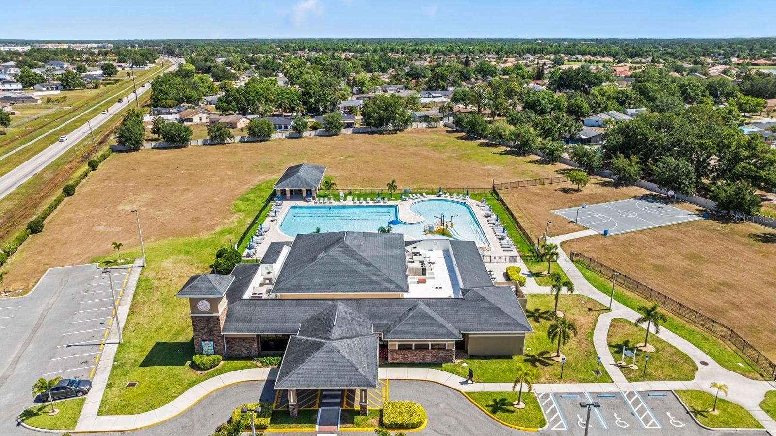Single Family Residence at 638 GULL DR, KISSIMMEE, photo 33 of 35