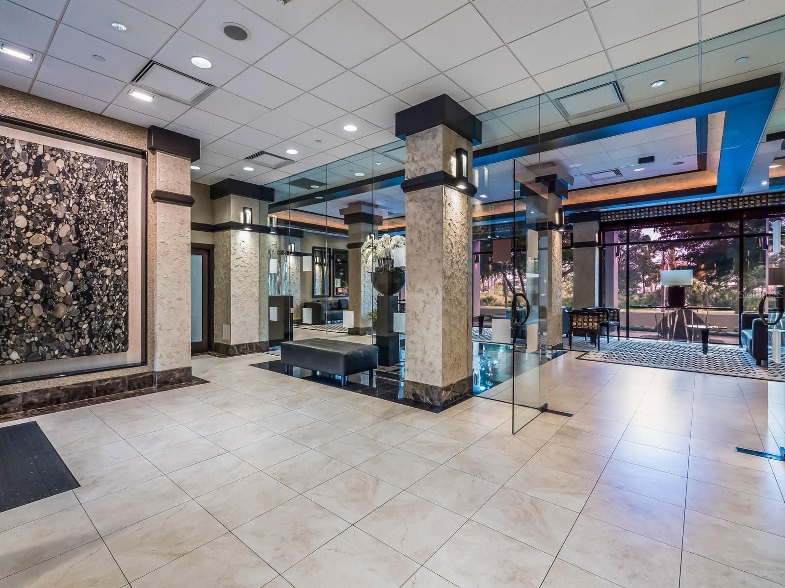 Condominium at 1255 N GULFSTREAM AVE #1101, SARASOTA, photo 59 of 100