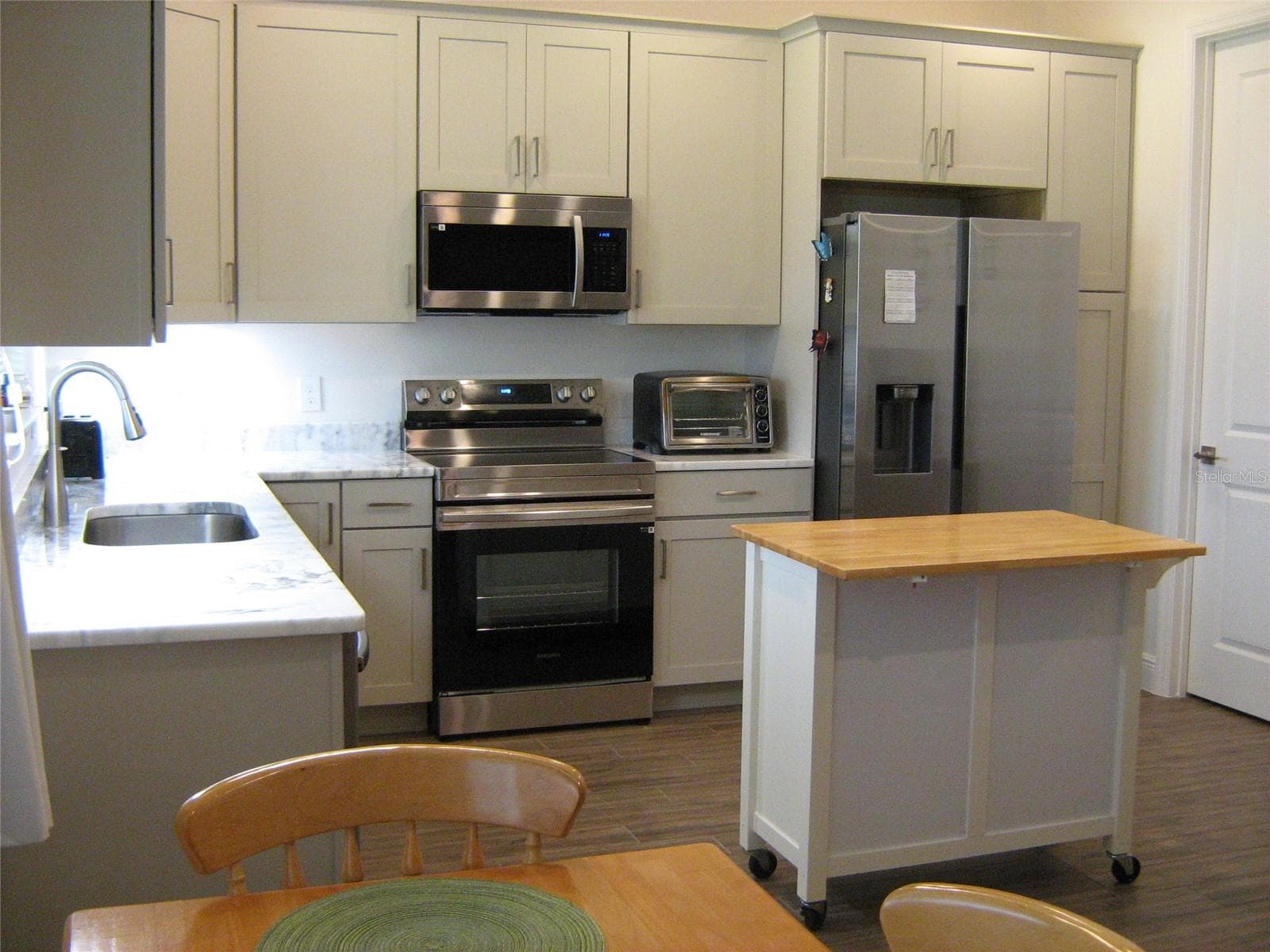 Single Family Residence at 535 DOWLING CIR, LADY LAKE, photo 8 of 15