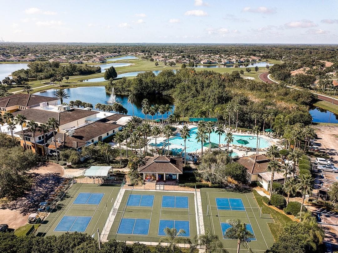 Condominium at 2209 HARTLEBURY WAY #402, SUN CITY CENTER, photo 48 of 69