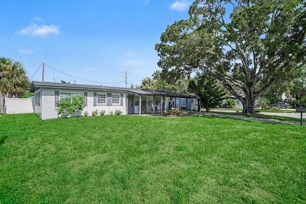 Single Family Residence at 4636 W BAY COURT AVE, TAMPA, photo 25 of 31