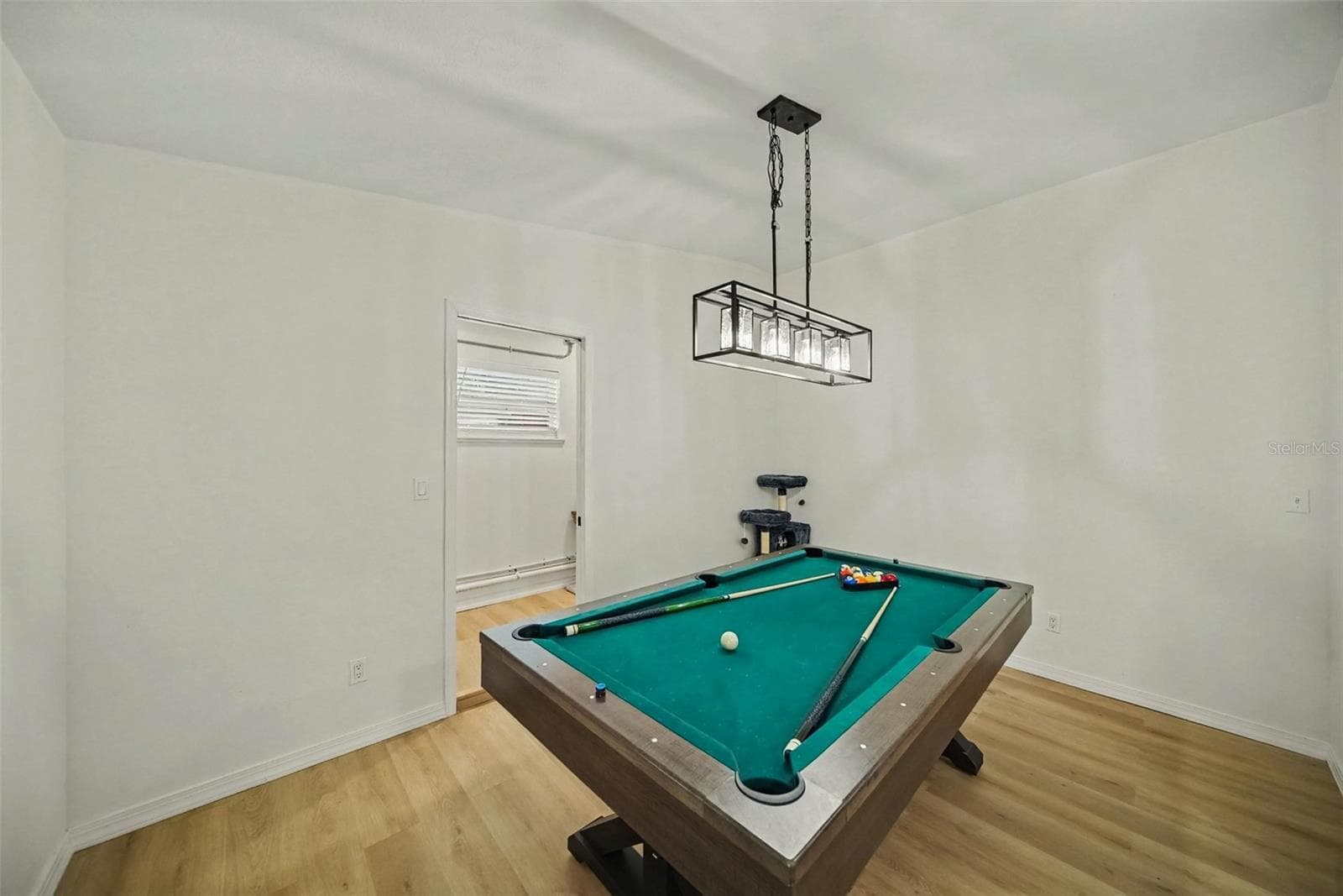 Single Family Residence at 4636 W BAY COURT AVE, TAMPA, photo 10 of 30