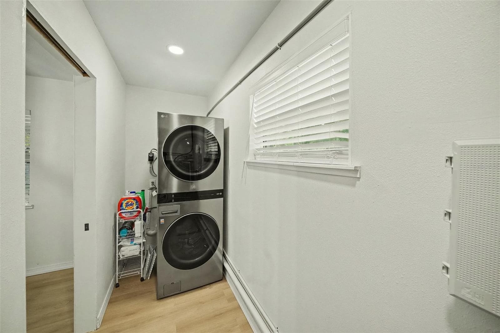 Single Family Residence at 4636 W BAY COURT AVE, TAMPA, photo 17 of 30