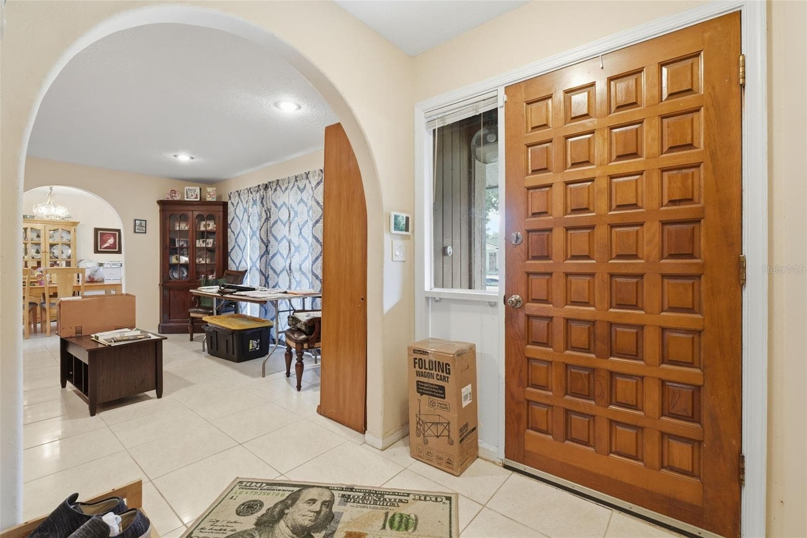 Single Family Residence at 701 MILAN CT, ALTAMONTE SPRINGS, photo 4 of 46