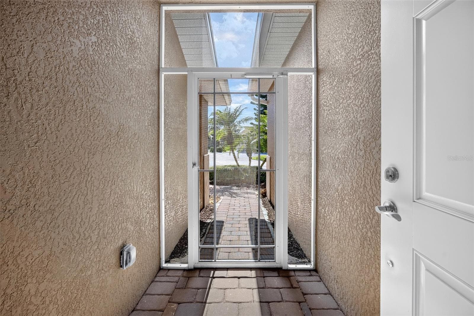 Single Family Residence at 24803 RIO VILLA LAKES CIR, PUNTA GORDA, photo 6 of 38