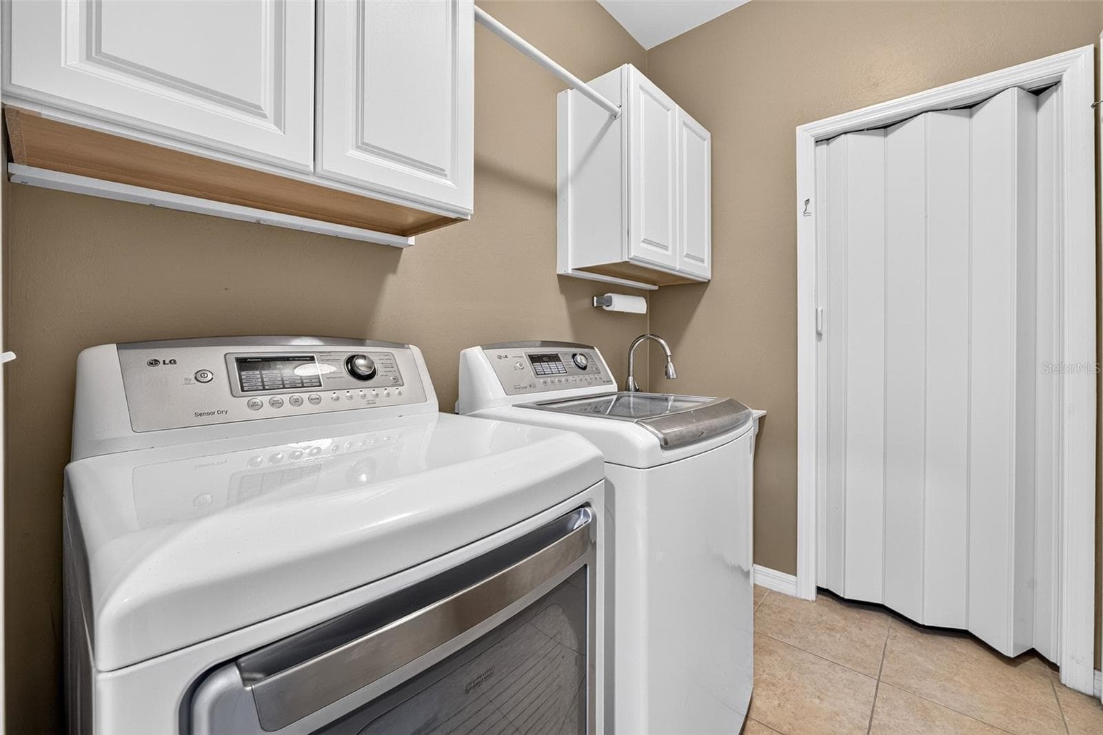 Single Family Residence at 24803 RIO VILLA LAKES CIR, PUNTA GORDA, photo 26 of 38