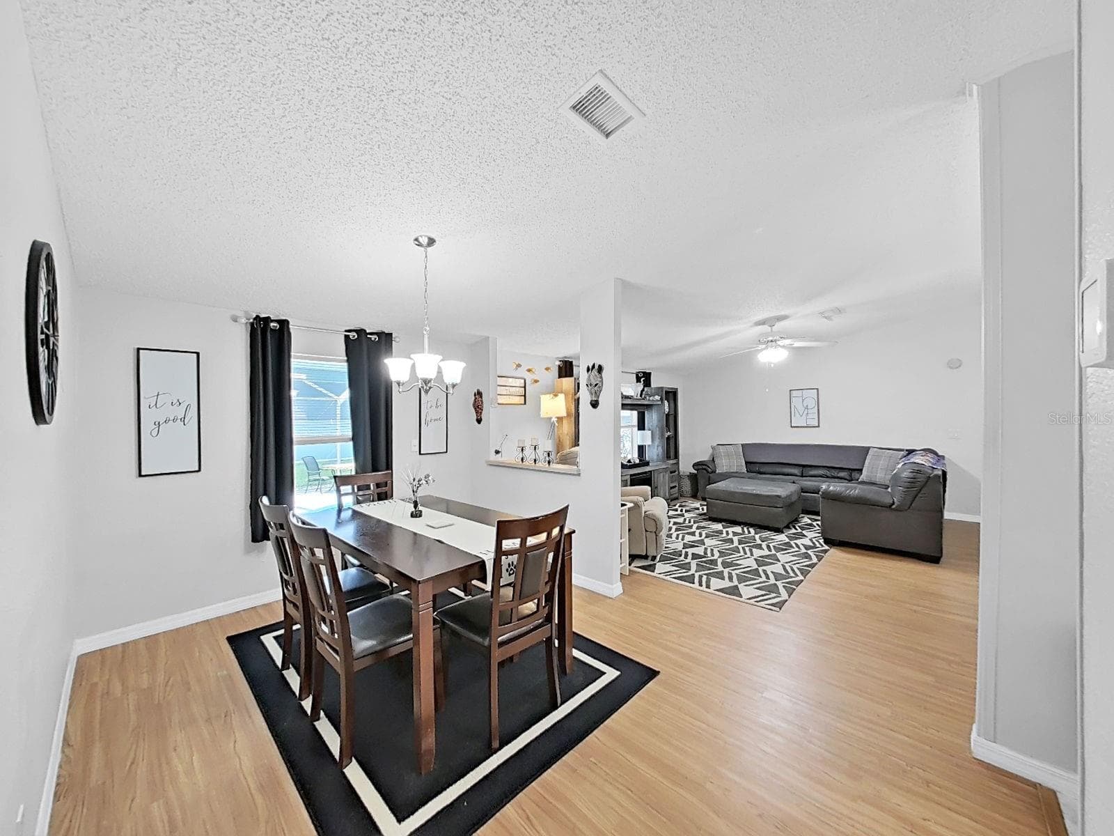 Manufactured Home at 490 LINDSEY DR, LAKELAND, photo 18 of 38