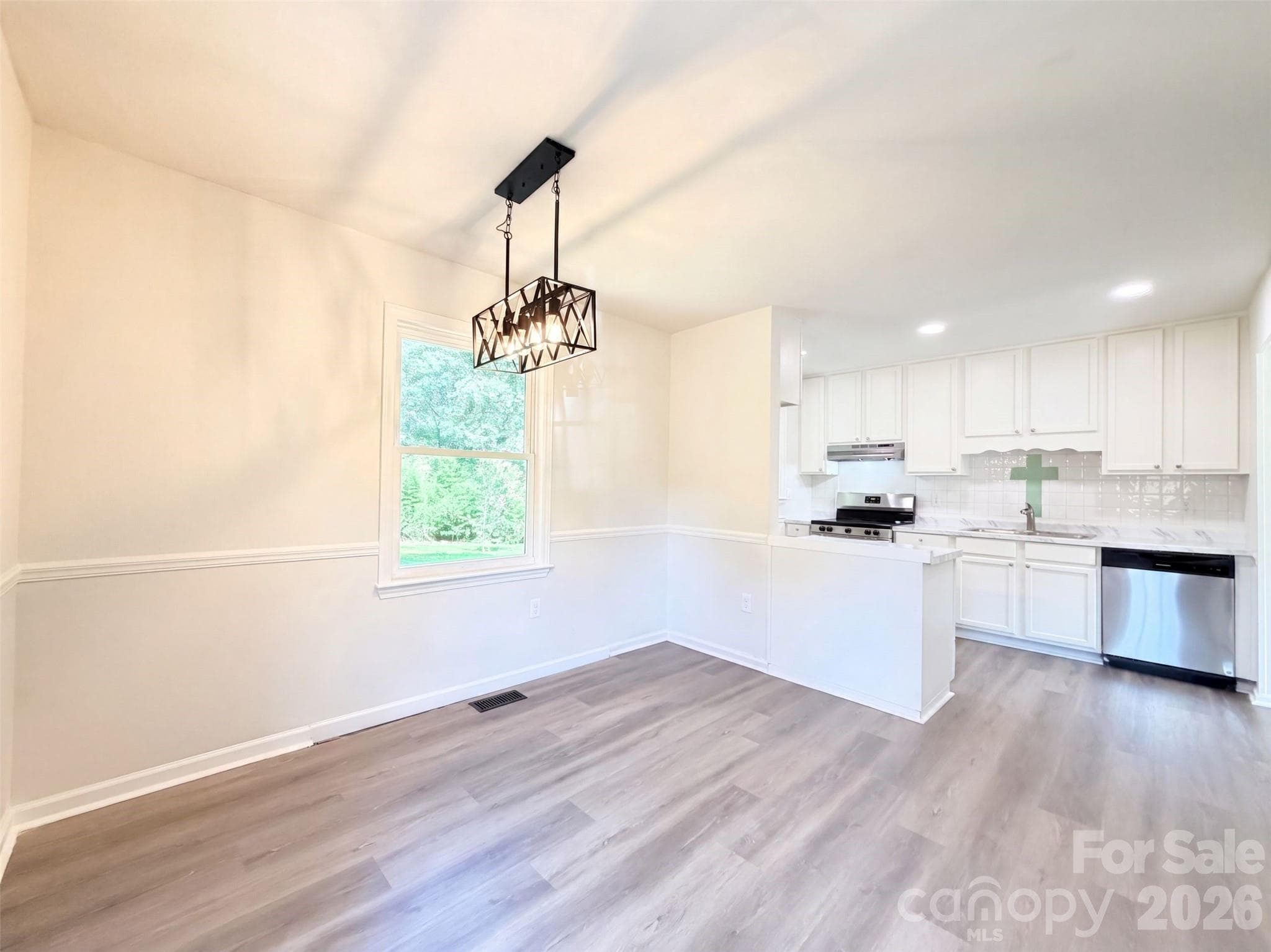 Single Family Residence at 8332 Clear Meadow Lane, Charlotte, photo 7 of 15